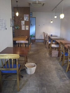 Aomi Cafeの店内の雰囲気
