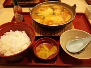 ジョイフル国分清水店のトマトチーズ鍋定食