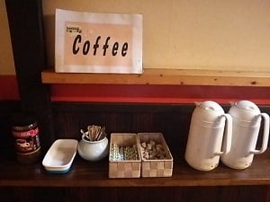 本場韓国料理 洪家苑(ほんかえん)のコーヒーも自分で作る