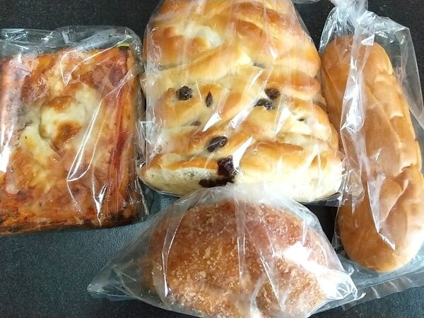 中島パンで買ったパンの写真