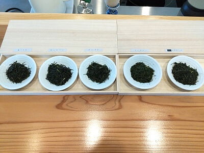 年輪堂の「選べる霧島茶セット」の有機霧島茶5種類

