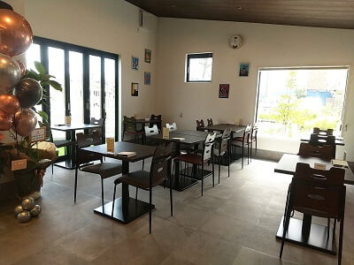 miji cafe(ミジカフェ)のイートインスペースの雰囲気