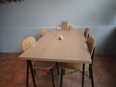 欧風カレー 萩カリーの「ご予約」のテーブル席