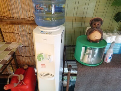 谷山電停おっちゃんの店のセルフお冷